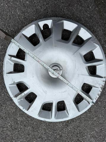 Enjoliver opel beschikbaar voor biedingen