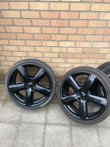 Velgen 18 inch beschikbaar voor biedingen