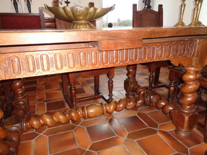 Prachtige grote antieke tafel (19e eeuw) & 6 stevige stoelen, Antiek en Kunst, Antiek | Meubels | Tafels, Ophalen