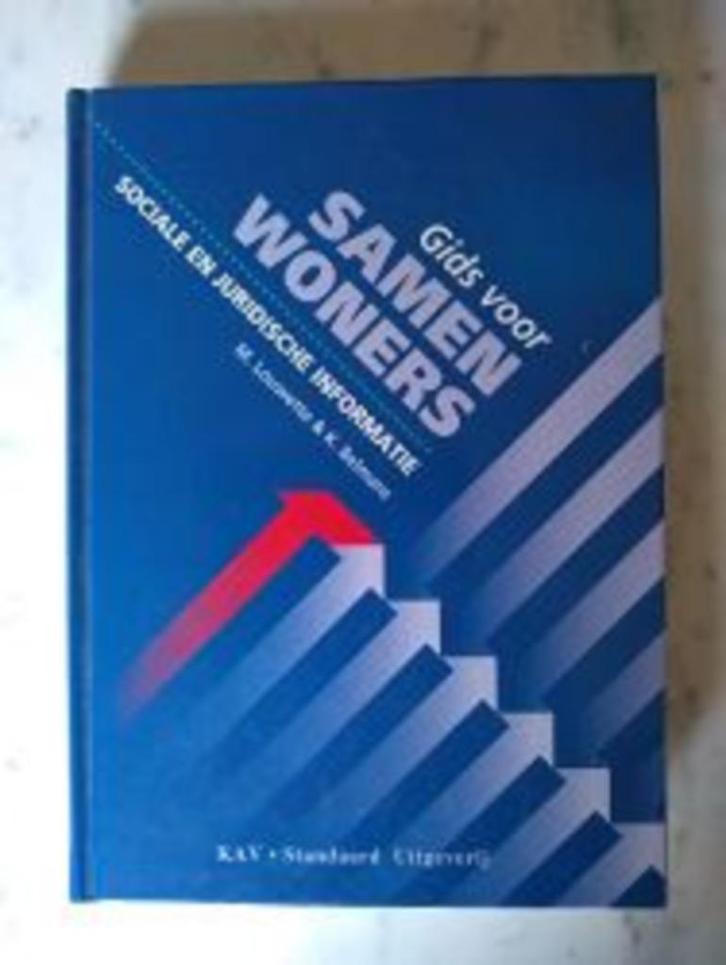 Gids v/ samenwoners-Sociale&juridische informatie 9002204590, Boeken, Catalogussen en Folders, Zo goed als nieuw, Folder, Ophalen of Verzenden