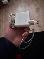 Apple macbook magsafe (1) lader, Computers en Software, Laptop-opladers, Ophalen, Gebruikt, Apple