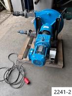 2241. Slangenpomp / dempers / Bredel, Ophalen, Gebruikt