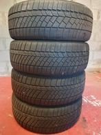 4 pneus Hiver NEUF Continental 205/55/17 étoilée, Enlèvement, Neuf