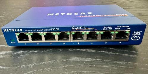 Netgear GS108 8-port Gigabit network switch, Computers en Software, Netwerk switches, Zo goed als nieuw, Ophalen of Verzenden
