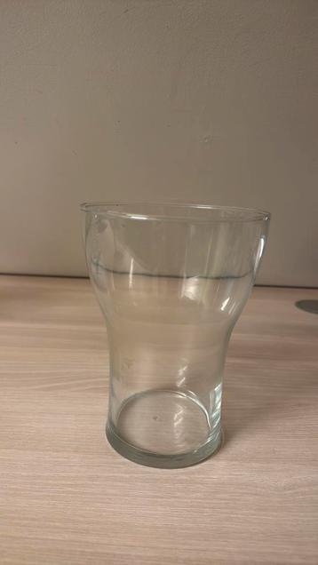 Vase beschikbaar voor biedingen