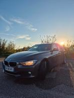 Bmw 318 touring bien entretenu, Autos, Achat, Carnet d'entretien, Noir, 5 portes