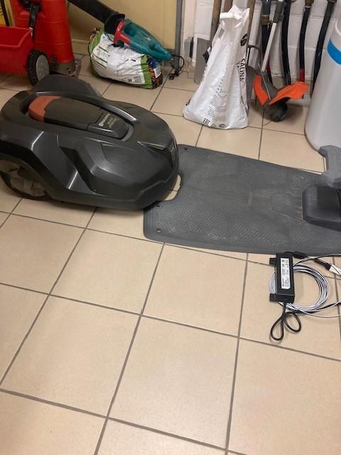 Tondeuse à gazon robotisée, Jardin & Terrasse, Tondeuses robotisées, Utilisé, Enlèvement