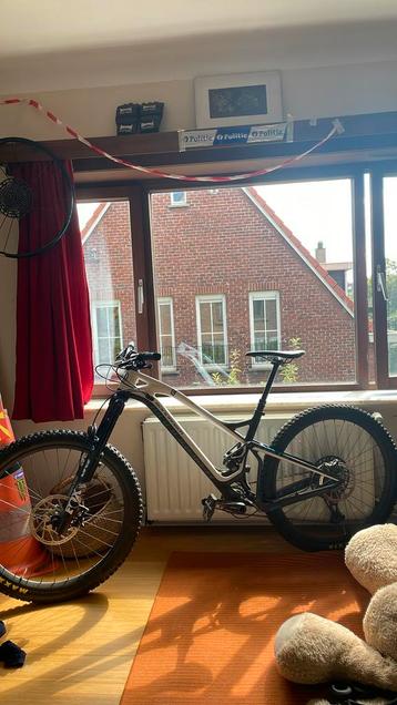 Mondraker foxy rr carbon, full suspension beschikbaar voor biedingen