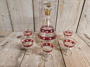 Art Deco karaf en glaasjes  beschikbaar voor biedingen