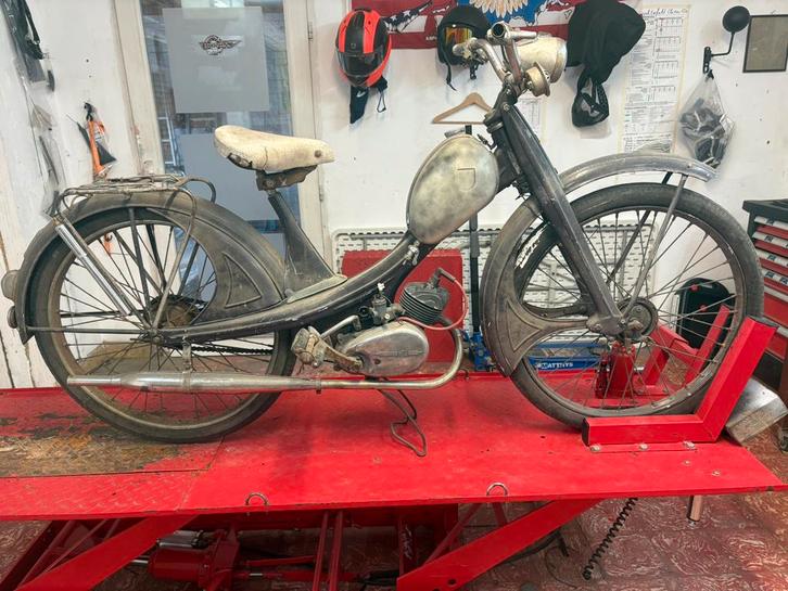 2x. NSU Quickly 1956 en 1958, Vélos & Vélomoteurs, Cyclomoteurs | Oldtimers & Ancêtres, Autres marques, Classe B (45 km/h), Enlèvement