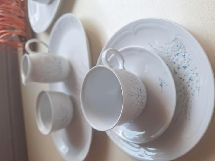Koffie en eetservies 12 pers, Huis en Inrichting, Keuken | Servies, Bord(en), Ophalen