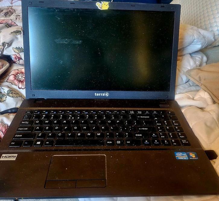 terra, Computers en Software, Windows Laptops, Gebruikt, SSD, Ophalen of Verzenden
