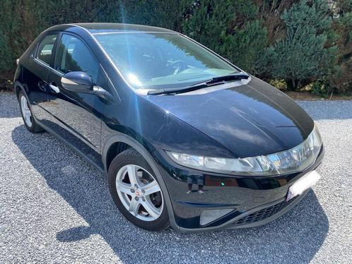 Honda Civic 1.4i New embrayage Prête à immatriculé, Auto's, Honda, Particulier, Civic, ABS, Airbags, Airconditioning, Boordcomputer