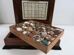 houten kist met collectie ruwe mineralen +sleutel, Ophalen of Verzenden