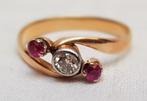 Bague ancienne en or 18 carats avec diamants et rubis., Enlèvement ou Envoi, Or, Bague, Avec pierre précieuse