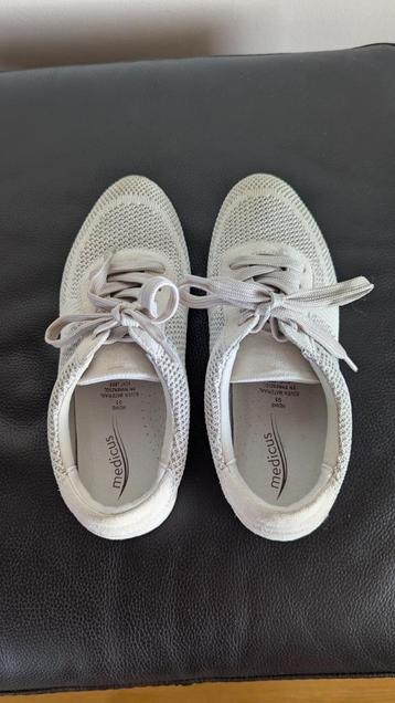 Schoenen dames merk medicus van haaren beschikbaar voor biedingen