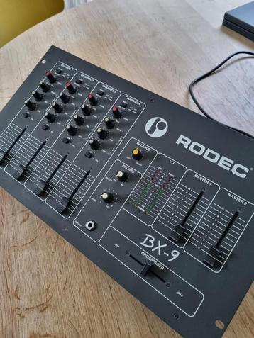 Mengpaneel Rodec BX-9 beschikbaar voor biedingen