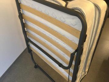 Opvouwbaar extra bed beschikbaar voor biedingen