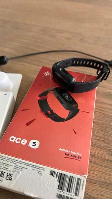Fitbit ace 3 zwart, Étanche, Enlèvement ou Envoi, Comme neuf, Fitbit