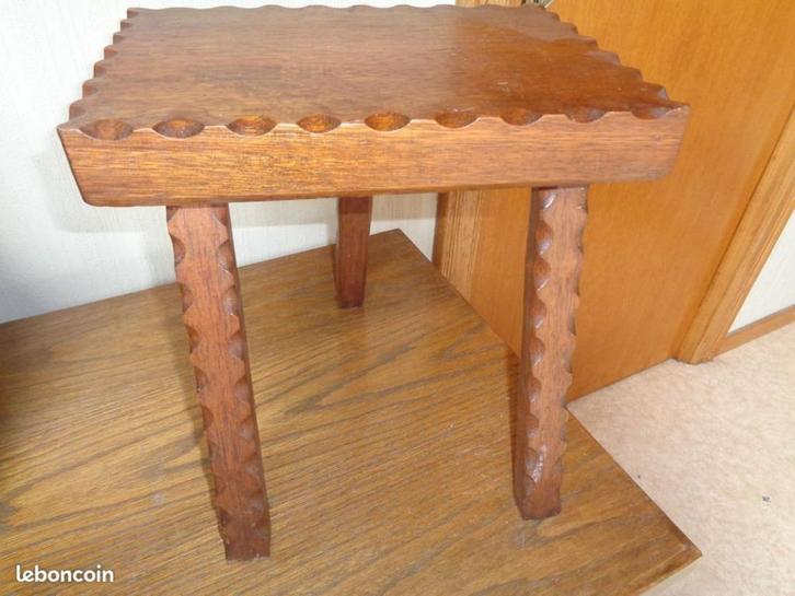 petit banc en chêne massif fait par un ébéniste, Antiek en Kunst, Antiek | Meubels | Stoelen en Sofa's, Ophalen