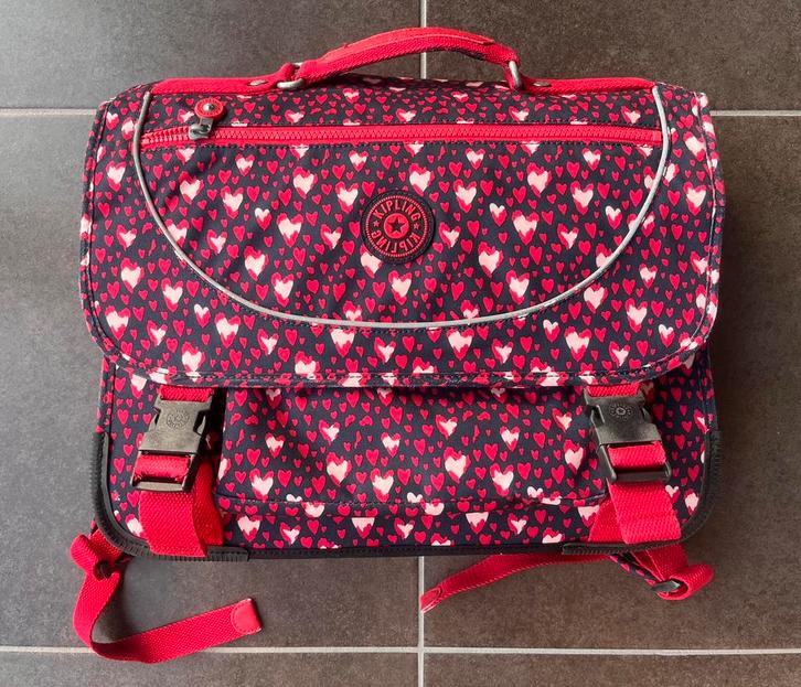 Boekentas + bijhorende pennenzak “kipling”, Handtassen en Accessoires, Tassen | Schooltassen, Gebruikt, Rood, Ophalen