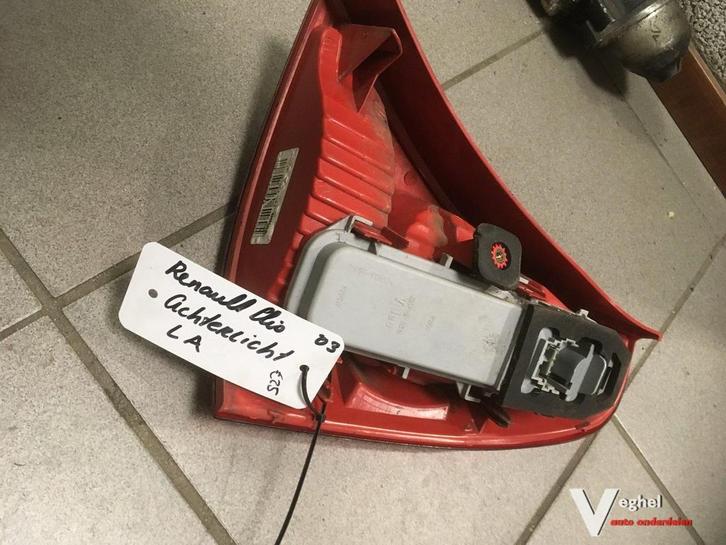 Renault clio 2003 achterlicht links, Auto-onderdelen, Verlichting, Gebruikt, Ophalen of Verzenden