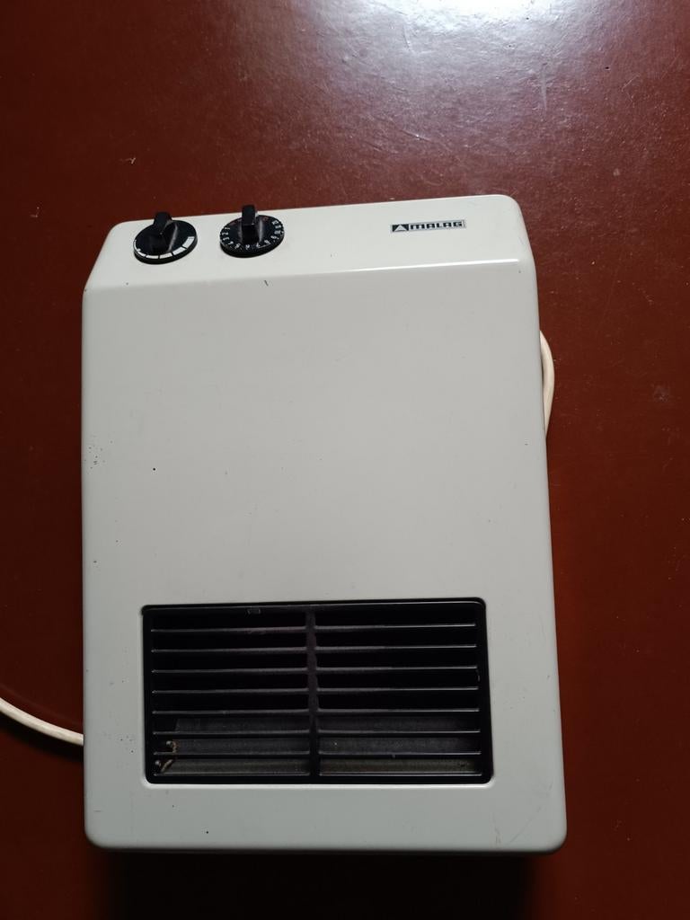 Electrisch vuurtje, kan opgehangen worden. Perfecte staat., Ophalen