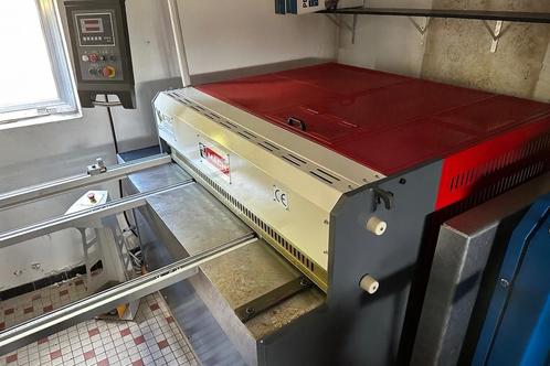 MW TECH guillotineschaar MMS1250X35 —1250 mm/3,5 mm staal, Zakelijke goederen, Machines en Bouw | Metaalbewerking, Ophalen