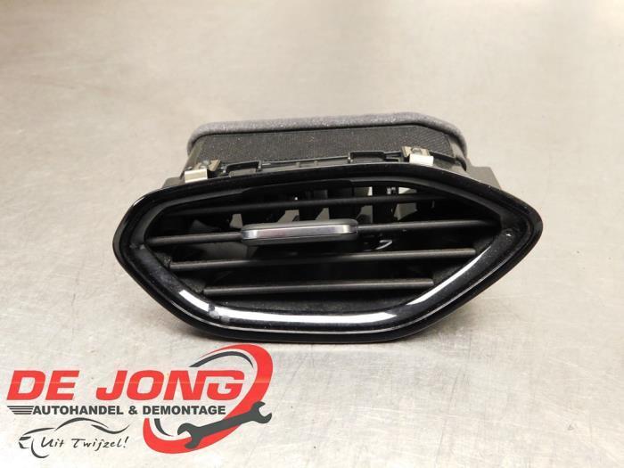 Grille aération tableau de bord d'un Opel Crossland X, Autos : Pièces & Accessoires, Tableau de bord & Interrupteurs, Opel, Utilisé