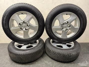 15” Toyota Auris, Corolla, Verso Velgen + met Banden 195/65/ beschikbaar voor biedingen