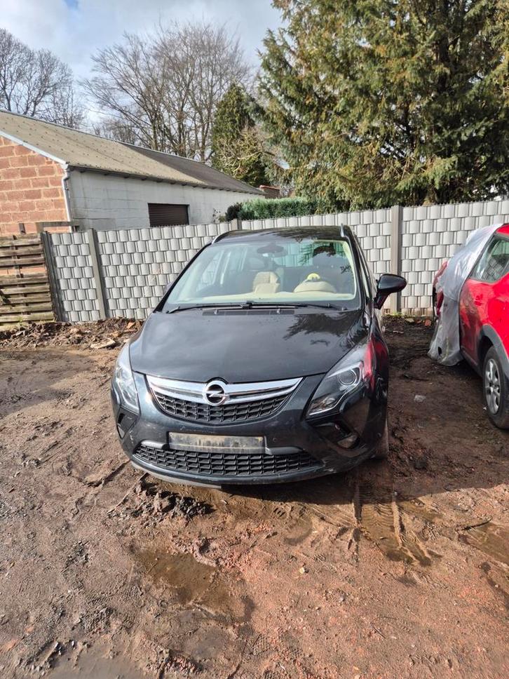 Opel Zafira, problème embrayage, 7 places, Euro 6, Auto's, Opel, Particulier, Zafira, Diesel, Euro 6, 5 deurs, Handgeschakeld