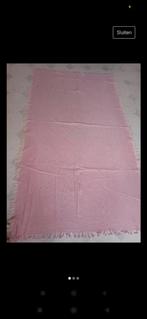 Roze tafelkleed 120/220 cm, Ophalen of Verzenden, Zo goed als nieuw, Rechthoek, Binnen