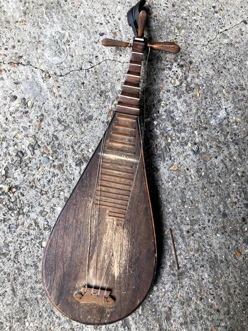 instrument zeer oude Pipa, Antiek en Kunst, Antiek | Gereedschap en Instrumenten, Ophalen