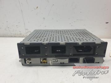 Radio module van een Audi A6 beschikbaar voor biedingen