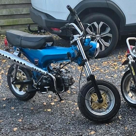 Dax b klas, Fietsen en Brommers, Snorfietsen en Snorscooters, Ophalen