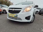 CHEVROLET SPARK 1 PROPRIÉTAIRES AVEC GARANTIE  ET CONTROLE, Auto's, Chevrolet, Voorwielaandrijving, Euro 5, Stof, 50 kW