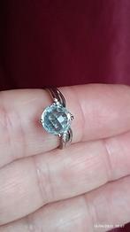 Sterling zilveren ring met Afrikaanse hemelsblauwe topaas, Handtassen en Accessoires, Ringen, Nieuw, Ophalen of Verzenden, Met edelsteen
