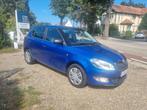 Skoda fabia 1.2crtdi verw stoelen airco, Auto's, Voorwielaandrijving, Euro 5, Stof, Zwart