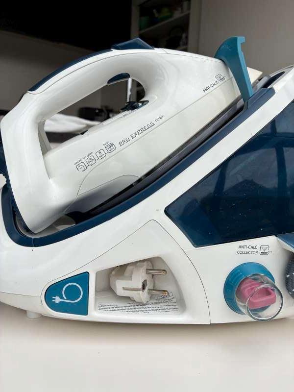 Stoomstrijkijzer Calor met Brabantia strijkplank., Electroménager, Fers à repasser & Planches à repasser, Utilisé, Fer à repasser avec cordon