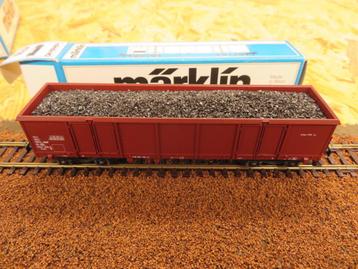 Een NMBS HO Easos-wagen van Märklin 4716 beschikbaar voor biedingen