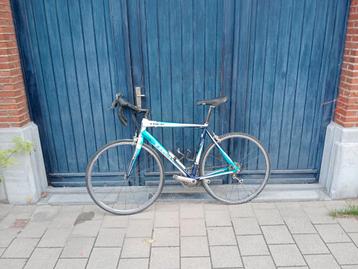 Trek racefiets maat 56 beschikbaar voor biedingen