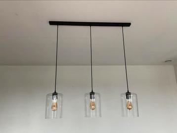 Hanglamp beschikbaar voor biedingen