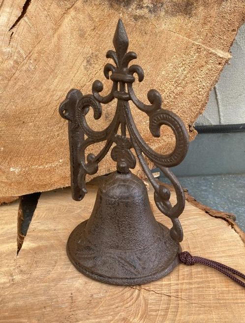 GIETIJZEREN DEURBEL FRANSE LELIE NIEUW, Tuin en Terras, Tuinwanddecoratie, Nieuw, Verzenden