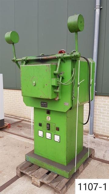 1107. Oven / Allino Düsseldorf / Elektro Helios beschikbaar voor biedingen