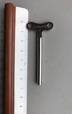 rare clé Schuco n 2 / 56 de 6,5 cm de long, Envoi