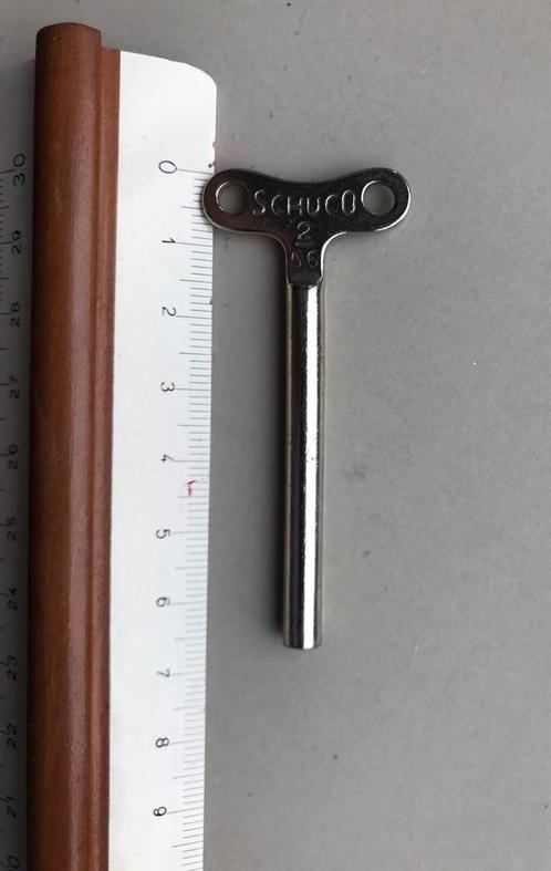 zeldzaam Schuco sleutel nr. 2 / 56 6,5cm lang, Antiek en Kunst, Antiek | Speelgoed, Verzenden
