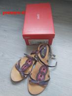 Sandales femme esprit, Ophalen, Gedragen