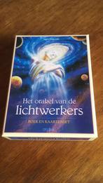 Alana Fairchild - Het orakel van de lichtwerkers, Tarot of Kaarten leggen, Overige typen, Ophalen of Verzenden, Zo goed als nieuw
