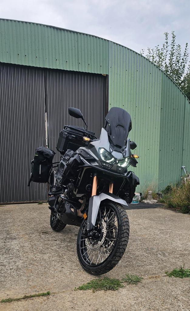 HONDA AFRICA TWIN 1100 DCT ADVENTURE SPORT FULL OPTION, Motoren, Motoren | Honda, Particulier, Sport, meer dan 35 kW, 4 cilinders