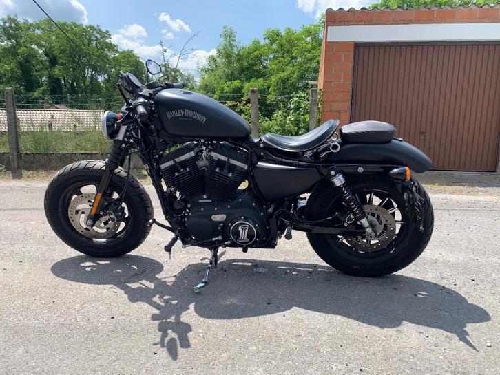 Harley Davidson Iron 883, Motos, Motos | Harley-Davidson, Particulier, Chopper, plus de 35 kW, 2 cylindres, Enlèvement